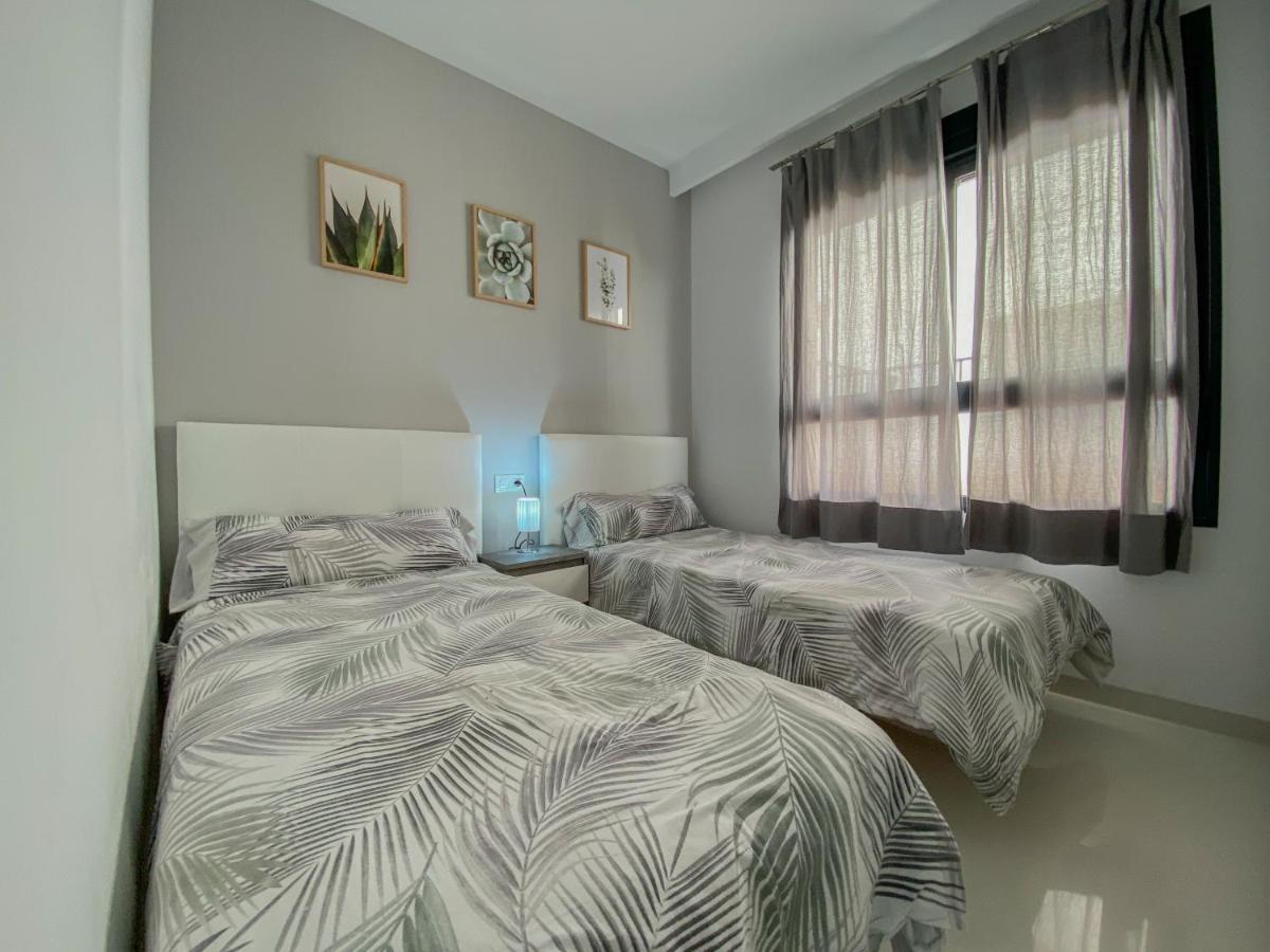 Higuericas 411 - Planta Baja - Vista Piscina - Cerca Playa Apartment Pilar de la Horadada Bagian luar foto